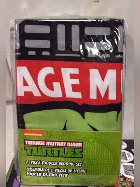 Nickelodeon Teenage Mutant Ninja Turtles 2pc Toddler Bedding  Set